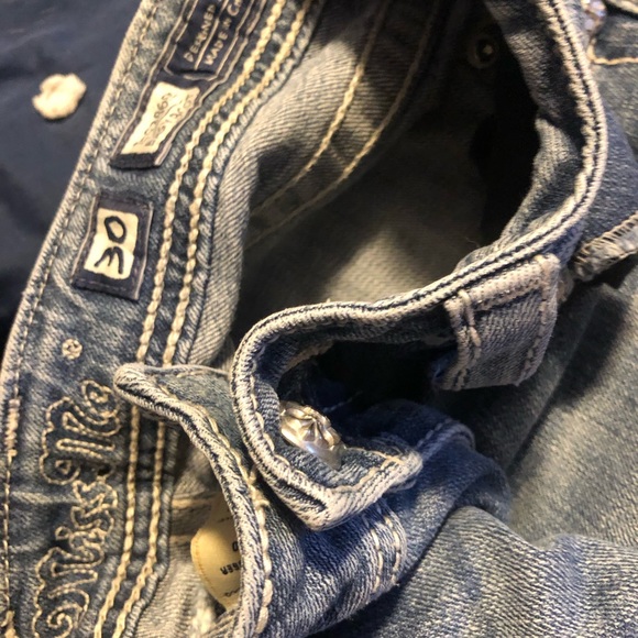 Miss Me Waist Size 30 - Picture 5 of 6